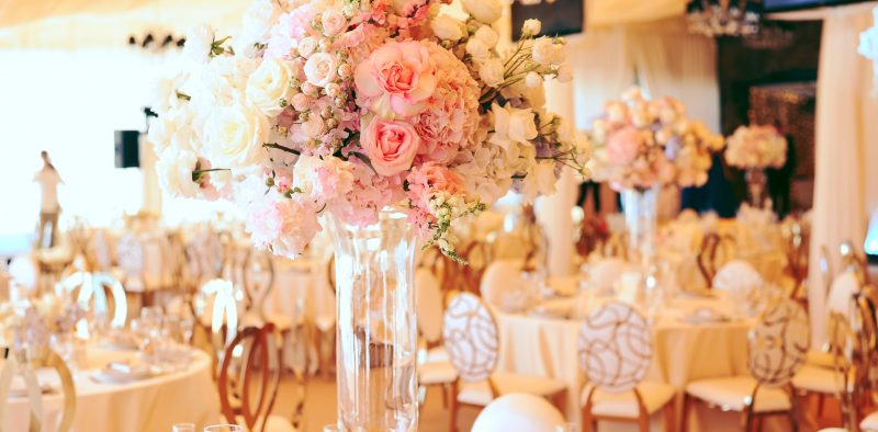 flower centerpiece bouquets with pink and white eustomas